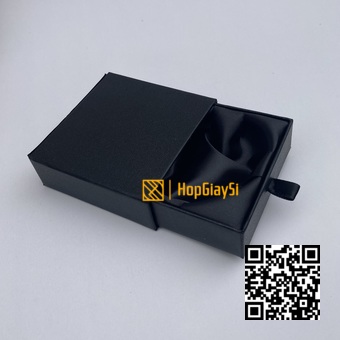 Hộp Đựng Quà Ngăn Kéo Cao Cấp Màu Đên Lót Vải Đen Size 9 x 8.7 x 3cm