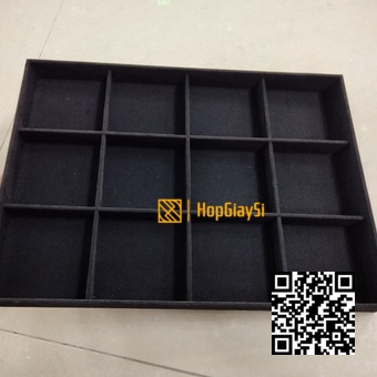 Khay gổ đựng trang sức (mã KTB12) size 34 x 24.5 x 3cm màu đen