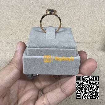 Đế trưng bày nhẫn đơn màu xám