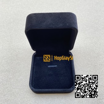 Hộp Dây Chuyền Nắp Bật (góc tròn) Nhung Cao Cấp Màu Đen  Size 7 x 7cm