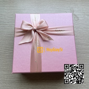 Hộp Đựng Quà Cao Cấp Có Nơ Màu Hồng Size 15 x 15 x 7cm