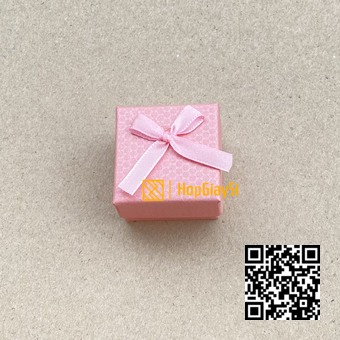 Hộp Nhẫn Giá Rẻ  Size 4 x 4 x 3cm màu hồng tổ ông nơ hồng