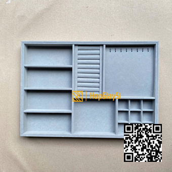 (50x35C) Khay Trưng bày ( Có Chia Ô đựng nhiều loại Trang Sức) Size 50 x 35 x 3cm Bọc Nhung Xám