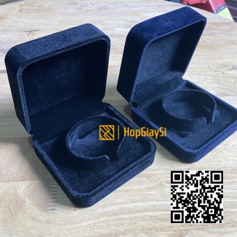 Hộp Vòng Tay (góc tròn) Nhung Nắp Bật Cao Cấp Màu Xanh Đen Size 9 x 9 x 4.2cm