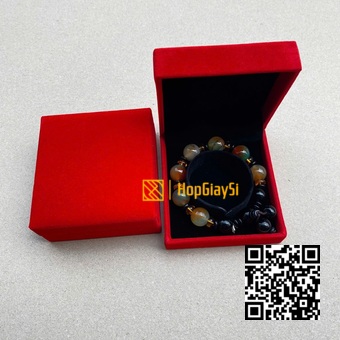 Hộp Vòng Tay Nhung Nắp Bật Cao Cấp Màu Đỏ ( Ruột cung tròn ) Size 9 x 8.6 x 4cm