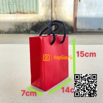 Túi Giấy Màu Đỏ 14 x 7 x 15.5cm