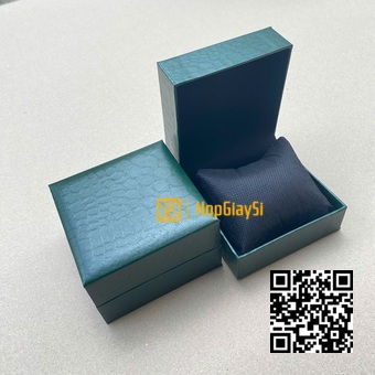 Hộp Đồng Hồ Nắp Bật  Màu Xanh Lá Vân Da Cá Sấu Size 10 x 10 x 6cm